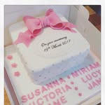 Leanne Broadhurst - @mrs_b_bakes_ - Instagram