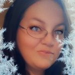 Robin LeAnne Bruner - @countrymomma8719 - Instagram