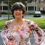 Leanne Lanza Burroughs - @leanneburroughs - Instagram