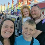 Leanne Burton - @leannesha - Instagram
