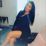 Leanne Burton - @leanne_b90 - Instagram