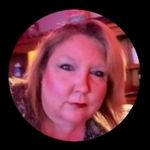 Leanne Charles - @leanne.huggy - Instagram