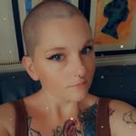 Leanne Dutton - @leanne.dutton.9619 - Instagram