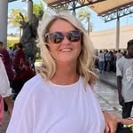 Leanne Ferris - @leanneferris - Instagram