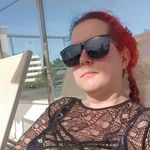 Leanne Goddard - @leanne_cookie - Instagram