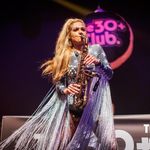 Leanne Hood - @leanne_sax - Instagram
