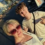 Leanne Ogden - Handmadebyhookandyarn - @leanneogden5 - Instagram