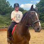 Leanne Pugh - @pinkpantss215 - Instagram