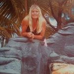 Leanne Read - @dollysmum69 - Instagram