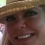Leanne Wells - @leanne4377 - Instagram
