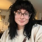 Leanne Wood - @leanne_to_the_moon - Instagram