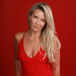 Jenna Lee-James - @jennaleejames - Instagram