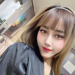 Lee Anna - Facebook