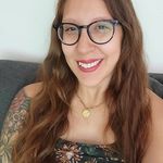 Laura Lee Castillo-Beaman - @manosfrias - Instagram