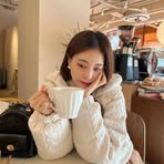 Lee Belle - Facebook