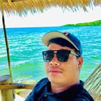 Lee Benz - Facebook