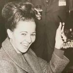 Patti Lee - @blackstonelee - Instagram