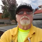 Lee Bloom - Facebook