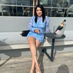 Caydis-lee Burger - @caydislee - Instagram