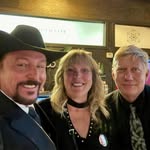 Brad-Lee Van Den Bussche - @bradleevandenbussche - Instagram
