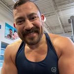 Lee Castillo - @leecastillo76 - Instagram