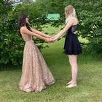 Tiffany+Elleena - @tiffandleenas_closet - Instagram
