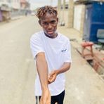 Dainel Lee - Facebook