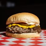 Lee's Hamburgers🍔 - @leeshamburgers - Instagram