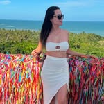 Letícia Arrias - @leeharrias - Instagram