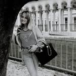 Jessie Lee Larson - @jessieleelarson_official - Instagram