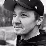 Jeremy Lee Renner - @privatejeremyrenneract - Instagram