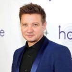Renner - @jeremy_lee_renner54 - Instagram