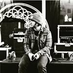 Follow You - @lee_ruiz_ - Instagram