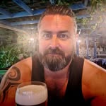 Lee Settle - @7urk7 - Instagram