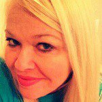 Lee Singleton - @hellokittyandme2 - Instagram