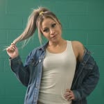 Laura Tapia - @lauraleetapia - Instagram