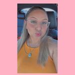 Lee Vega - @leeanna_2323 - Instagram