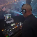 Lee Wells🎶🙌🏻💿🎧 - @dj_wellzee - Instagram