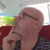 Lee Willcox - Pets and 3 CATS - @lw.and.critters - TikTok