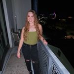 Carlee Wisniewski - @carleewisniewski - Instagram