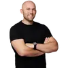 Lee Wisniewski - @fidgetfinance - TikTok