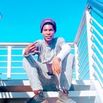 Lee-yakes - @lee_yakes - Instagram