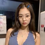 Lee Yung - Facebook