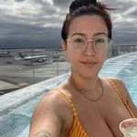 Leesa Robinson - @heyitslees97 - Instagram