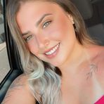 Leia Holmes - Facebook