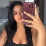 @leia.rosenior - Instagram