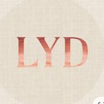 Leia Young - @leiayoungdesigns - Instagram