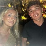 @leighcarrollx - Instagram