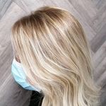 Leighanne Wright - @leighanne_nakedhairlambeg - Instagram
