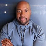 Leighton Phillips - @cocktailsnsuch_philly - Instagram